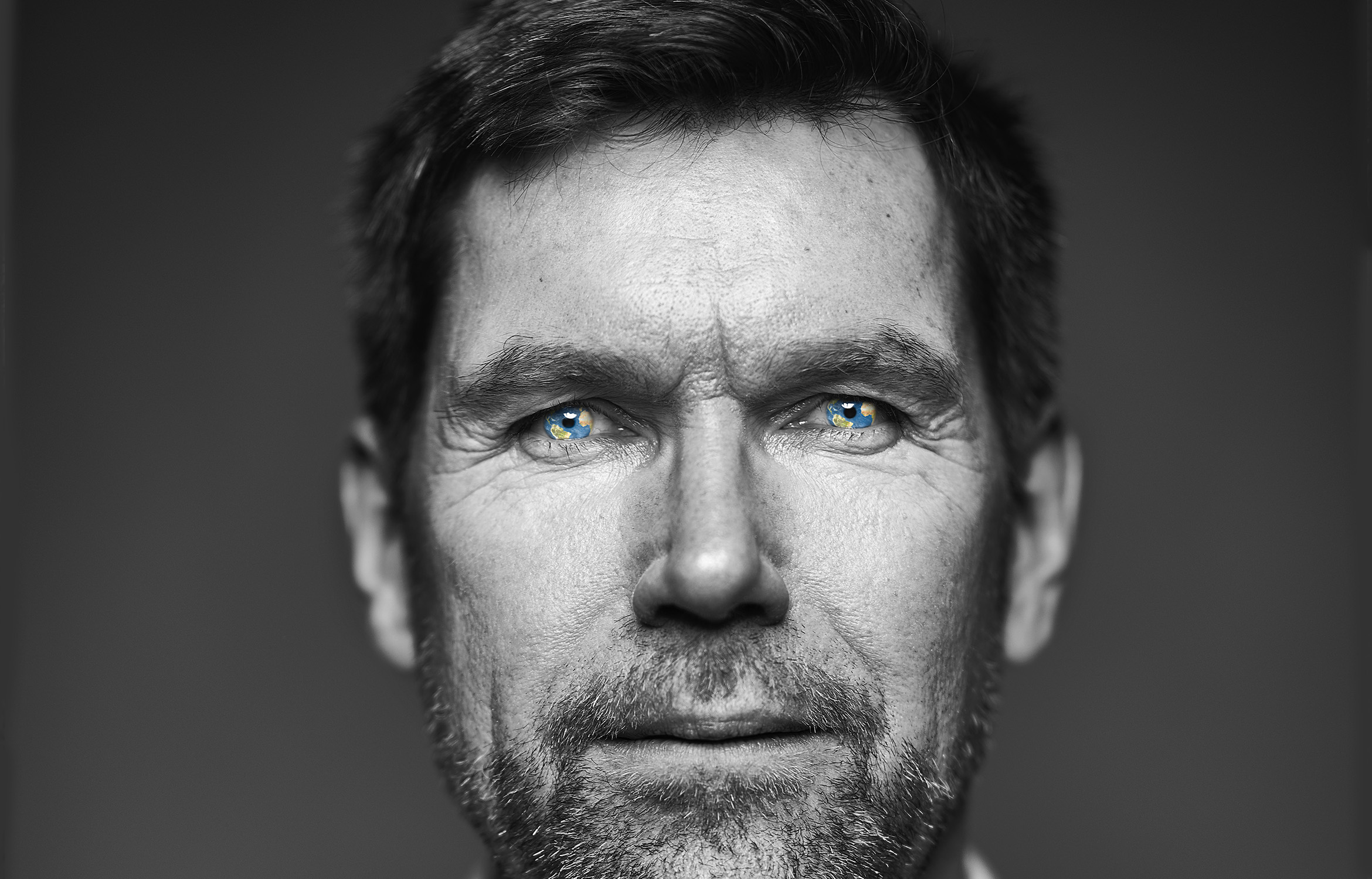 Théa: международна компания