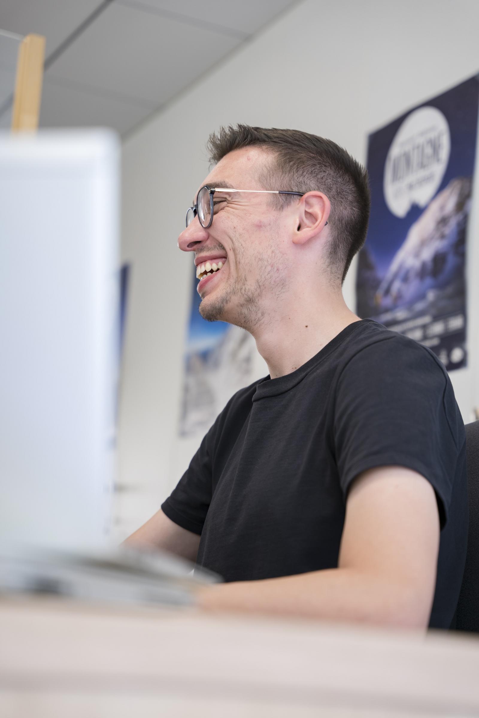 Доставки и Закупуване