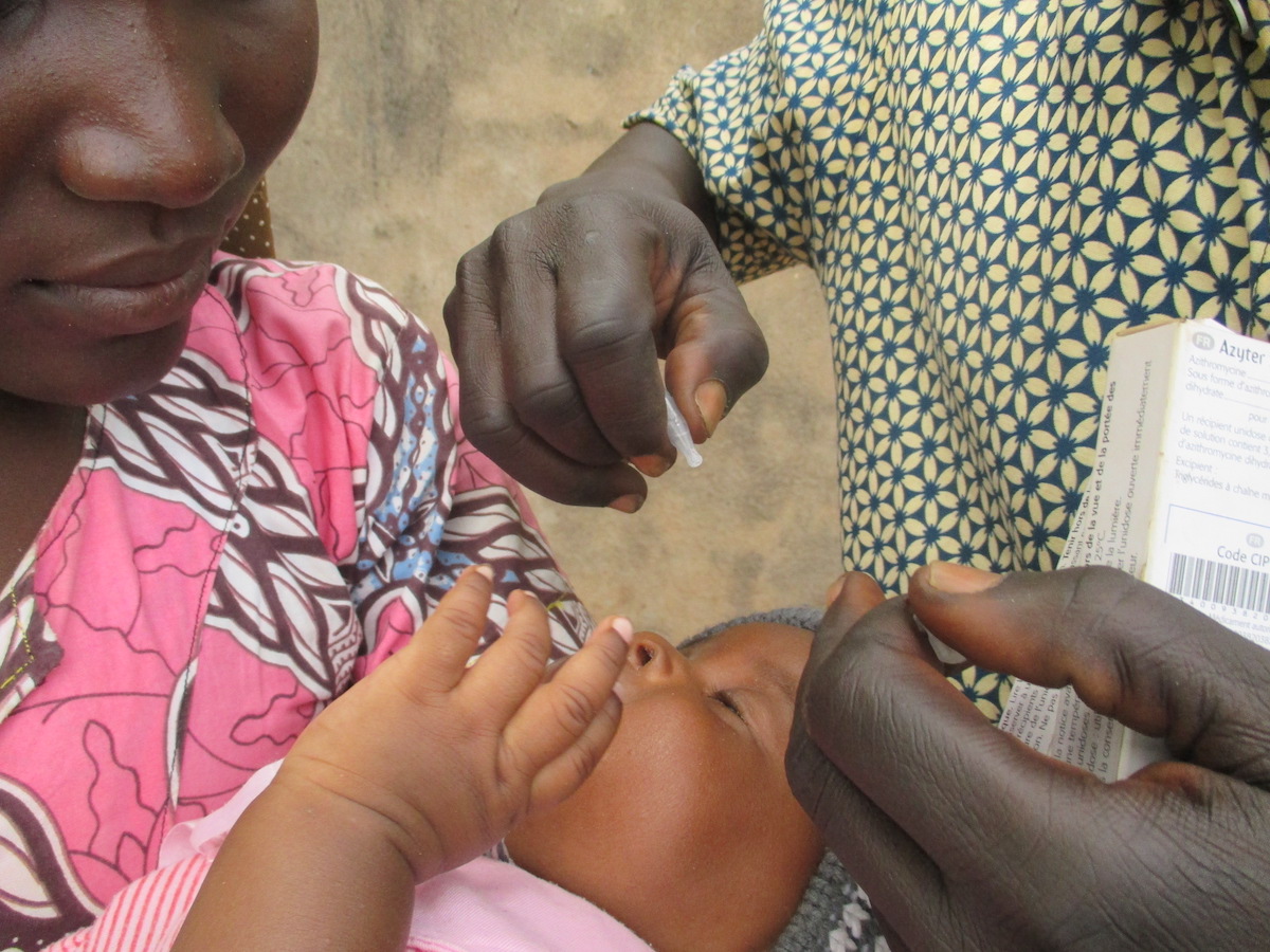 Théa и борбата срещу трахома